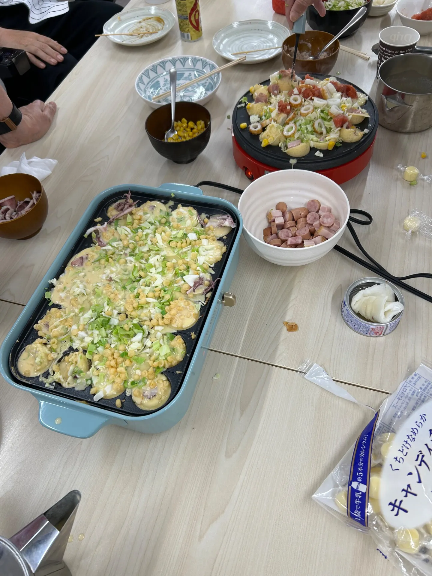 月に一度のたこ焼きパーティー&お誕生日会を開催しました!