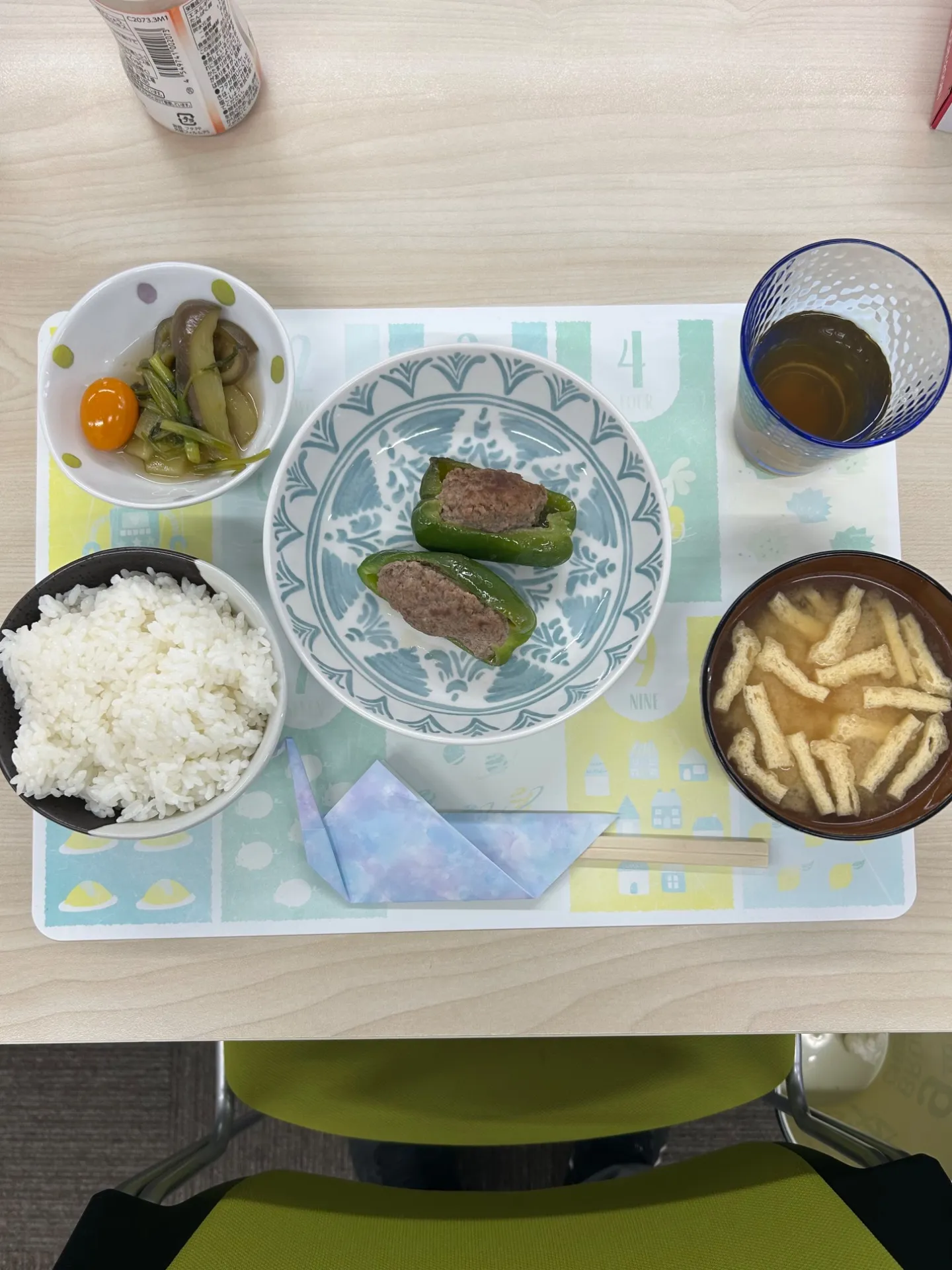 本日のランチピーマンの肉詰め